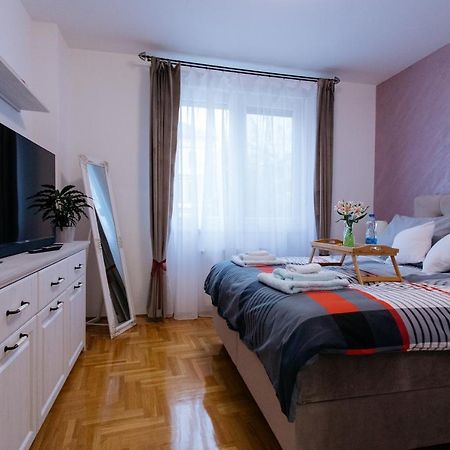 Apartman Kristina 4* Subotica Eksteriør billede